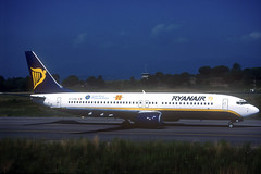 Ryanair (G! Costa-Brava - Pirineu de Girona) B737-8AS EI-CSW GRO 10/08/2004