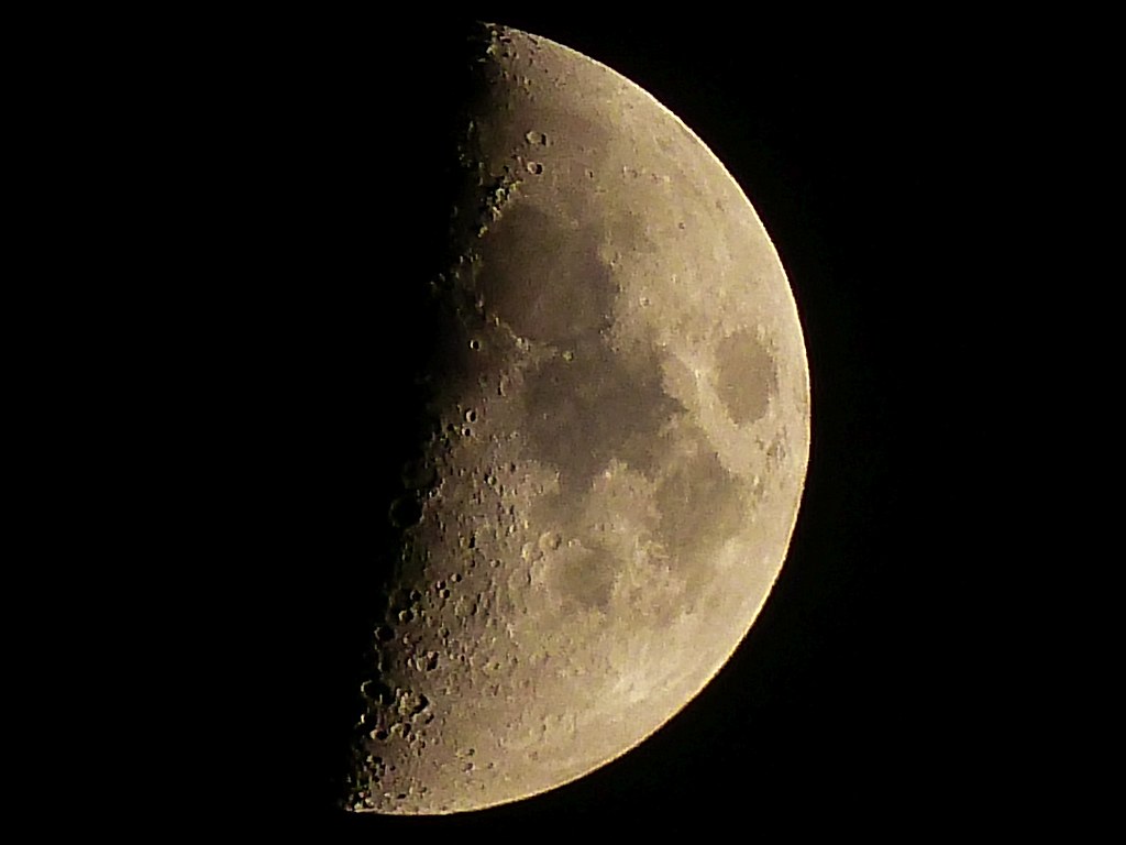 P1090015 Moonrise