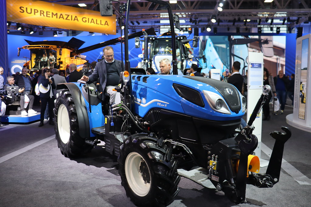 New Holland T4.110F S