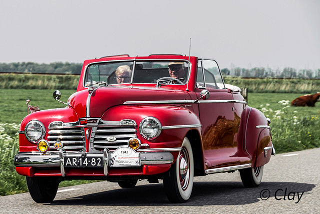 Plymouth Special DeLuxe Convertible 1942 (0289)
