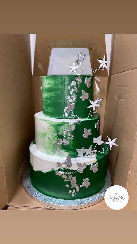 Cake by Jenni’s Cakes