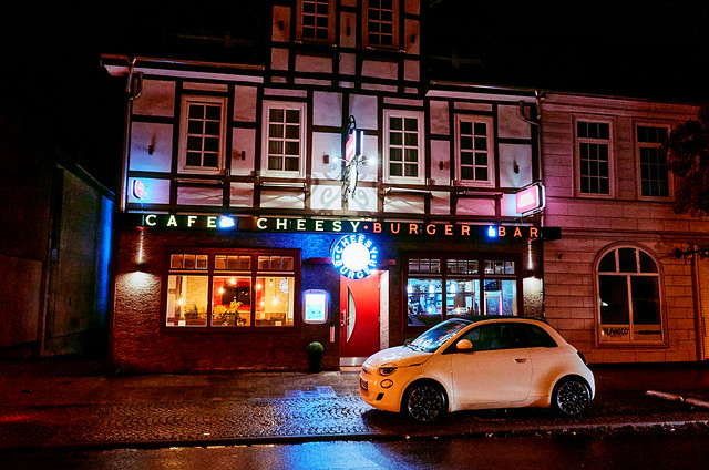 Cafe Cheesy  Bar