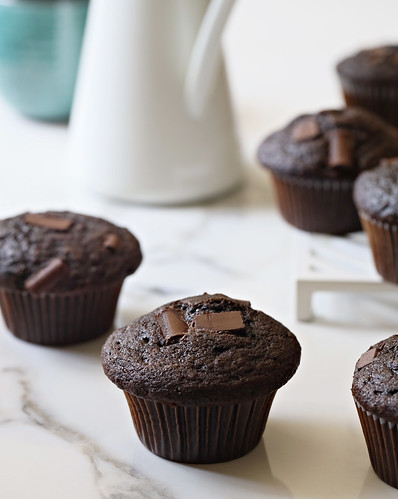 Bakery-Style Chocolate Muffins_Miriam Pascal