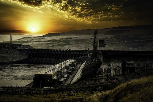 Hydro vs Solar by Steve Walser, <a href="https://www.redbubble.com/shop/ap/132621358?ref=studio-promote" rel="noreferrer nofollow">w