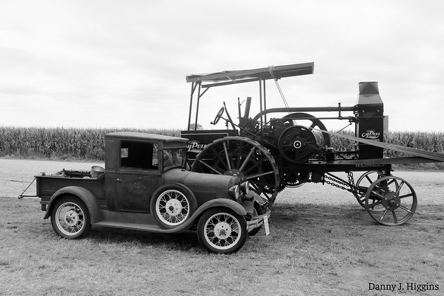 Antique Farm Equipment Show In Erie Illinois.    IMG_3303(1)