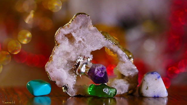 11469 - #Gemstones