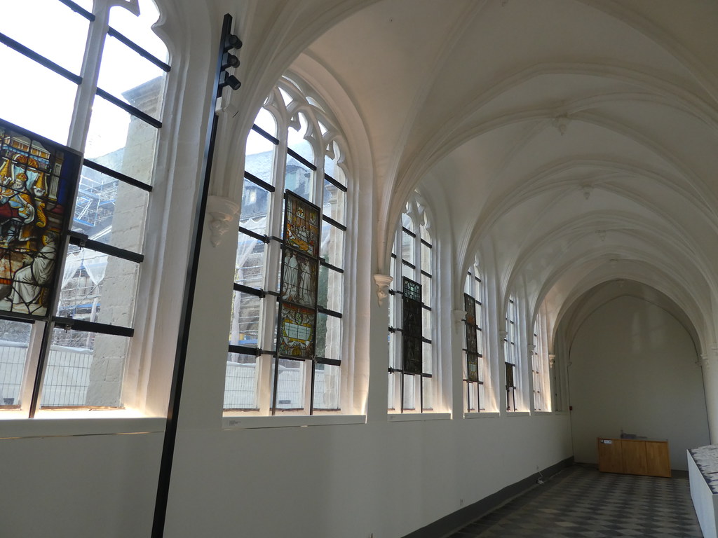 Park Abbey cloister, Leuven