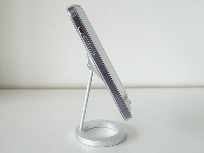 Charby Orbit Stand - With iPhone 14 Pro Max - Side