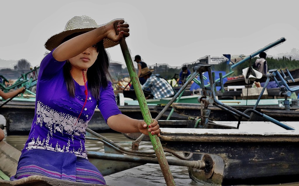 MYANMAR, burma , auf dem Inle-See, Besuch auf einem rustikalen Morgenmarkt, 80242/21242