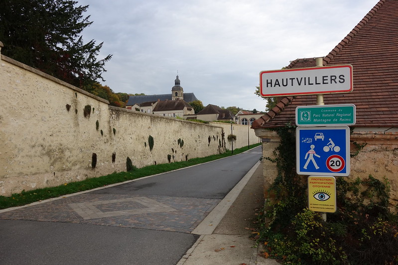 Walking from Épernay to Hautvillers, Marne, France