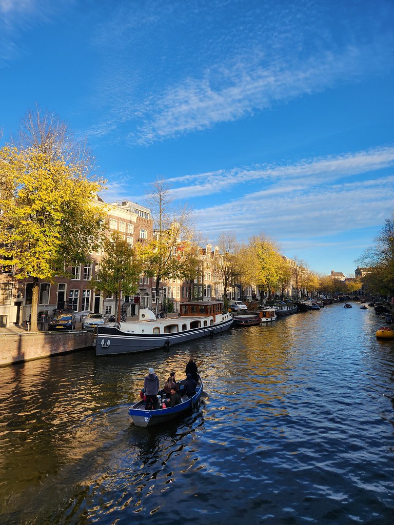 Afternoon stroll | Amsterdam, Netherlands | Alison Wong | Flickr