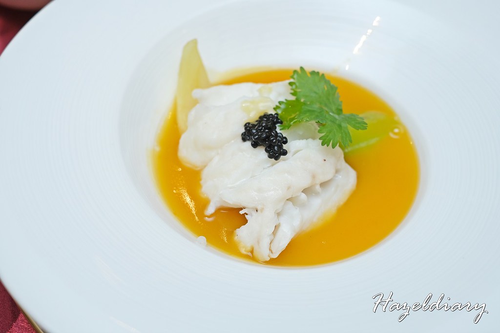 Wan Hao Chinese Restaurant-Marriott Tang Plaza-Steamed Garoupa Fillet with Caviar, Golden Superior Sauce and Chinese Mustard Green