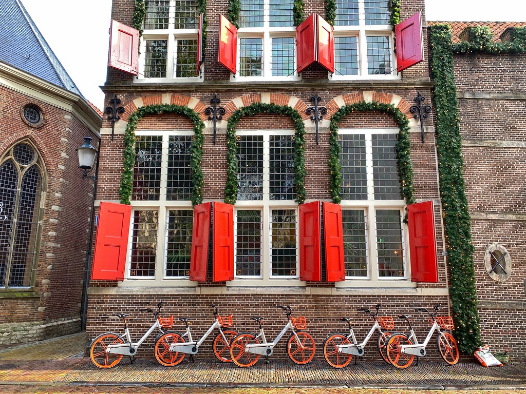 Shutters and bikes HWW