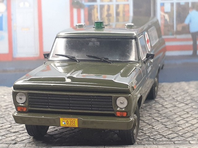 Ford F100 - 1968 - Ambulancia