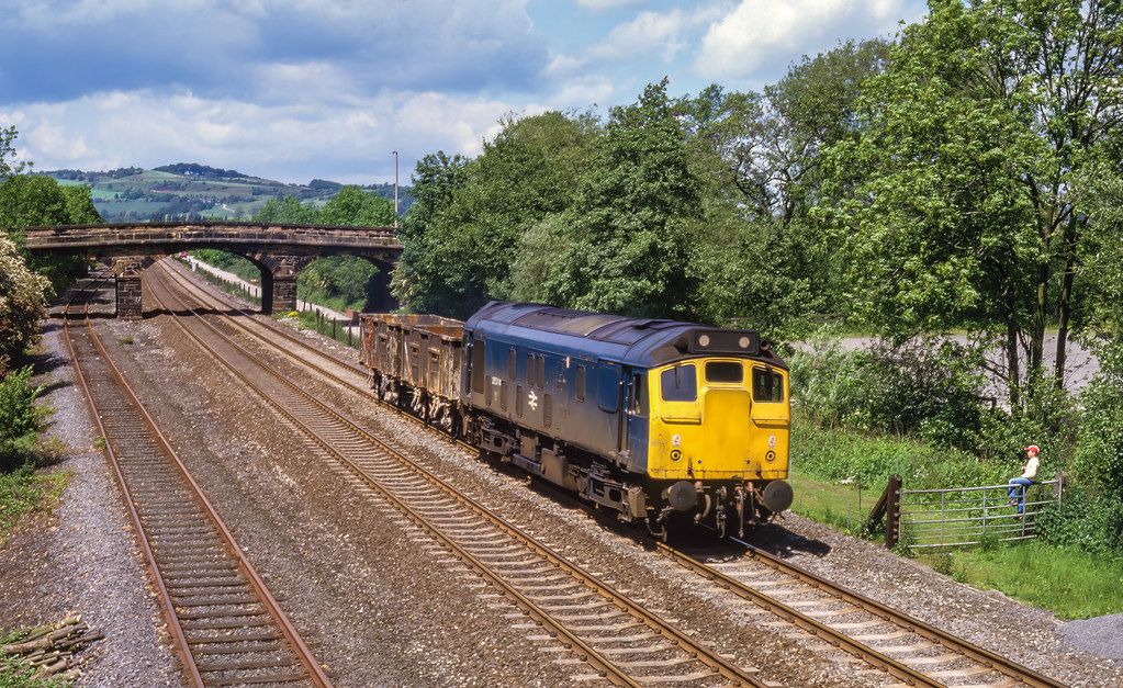 25244 At Duffield. 12/06/1985.