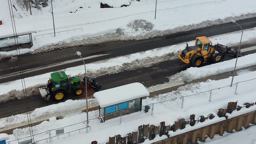 Snow removal machines