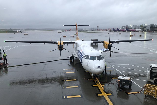 Wet & windy morning: G-ORAI | ATR72-600 | Aurigny Air Services