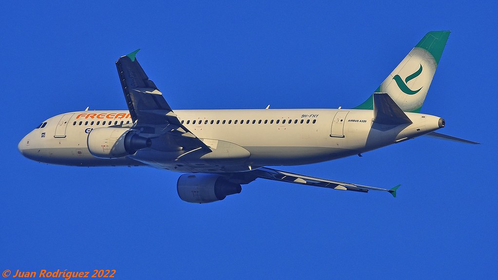 9H-FHY - Freebird Airlines Europe - Airbus A320-214 - PMI/LEPA