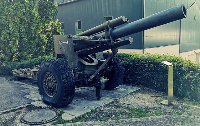 US 155mm Howitzer M1
