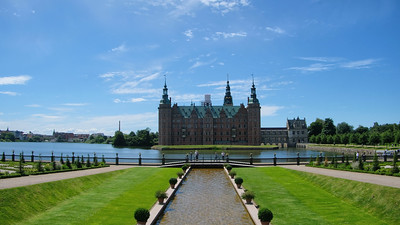 099 Frederiksborg Slot