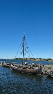 219 Omgeving Vikingschepen museum