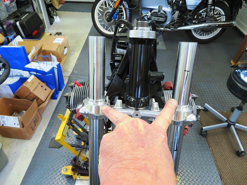 Black Lines Facing Front Indicate Front Face Of Fork Tubes