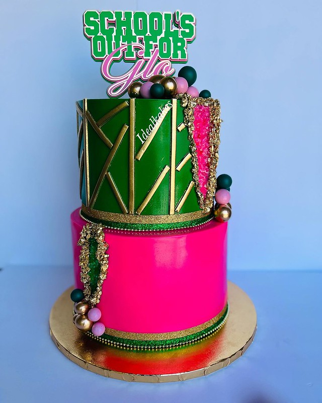 Cake by Ideal Kakes LLC