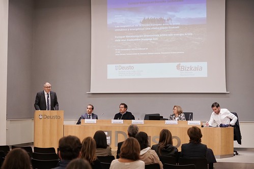 24/11/2022 - Jornada ‘Las respuestas de la Unión Europea ante la crisis climática y energética: una visión desde Euskadi’