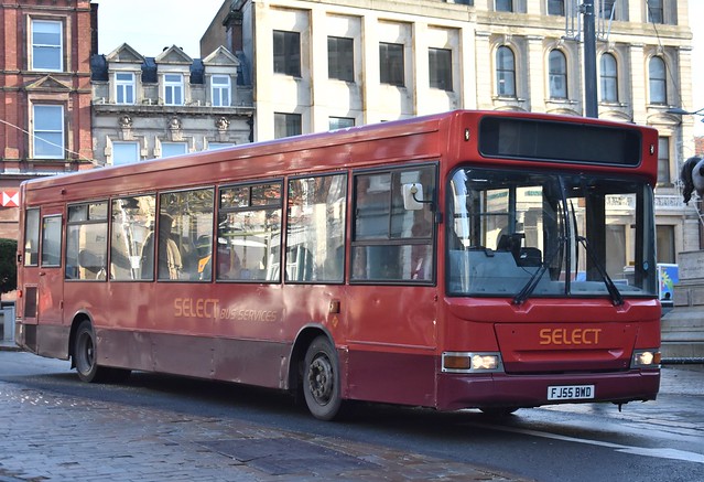 'Select Bus' Plaxton Dennis Dart '24' (FJ55 BWD)