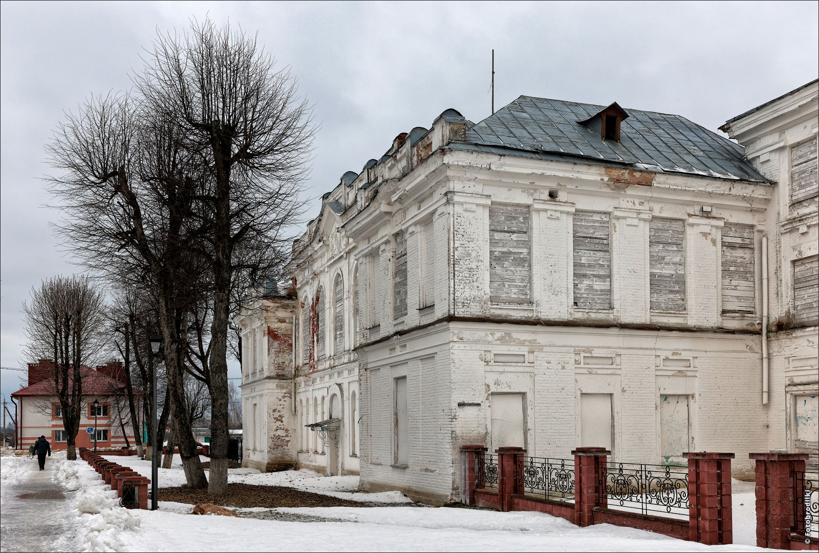 Бывшая мужская гимназия, Мстиславль, Беларусь