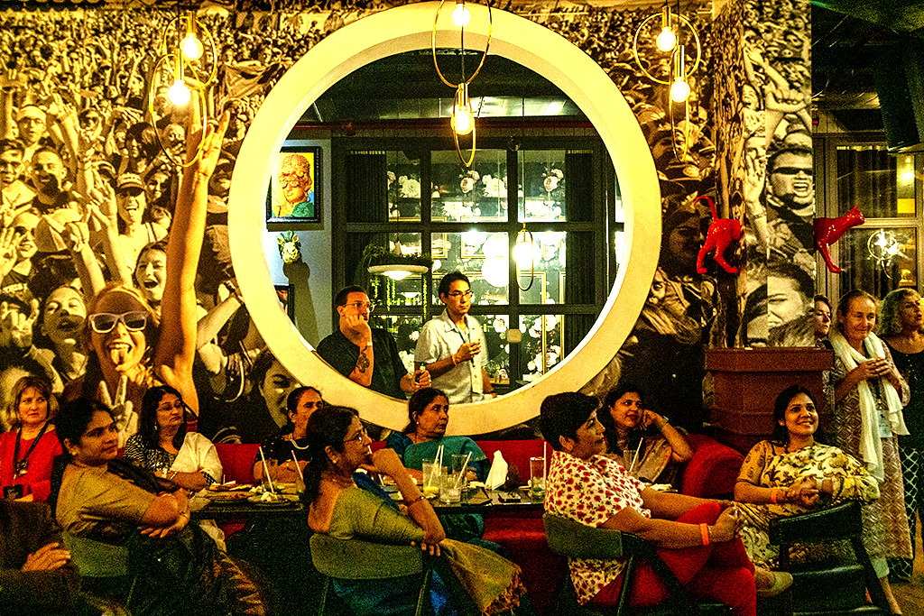 Audience listening to poetry reading at Daddy Bar on 11-28-22--Bengaluru copy