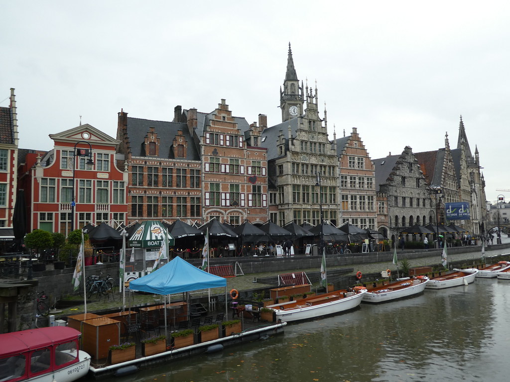 Boat trips in Ghent start from the medieval centre