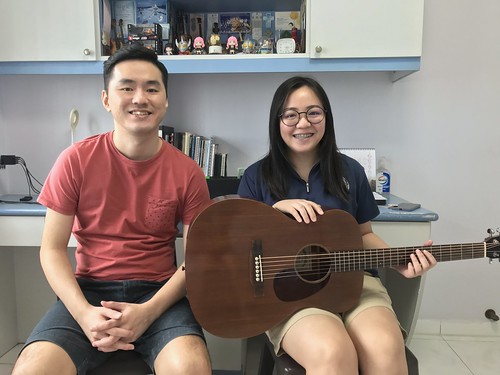 Private Guitar Lessons Singapore Lily