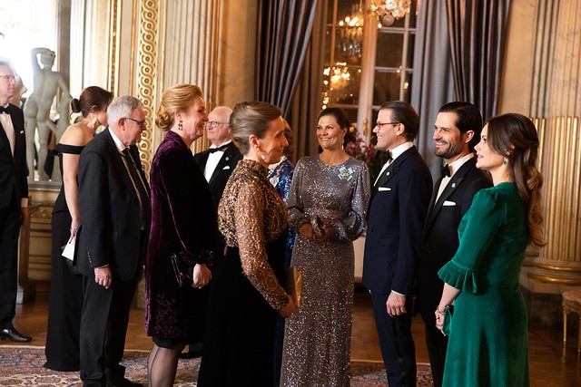 Gedeelte Zweedse Koninklijke familie geeft galadiner t.g.v. Rijksdag (2022)