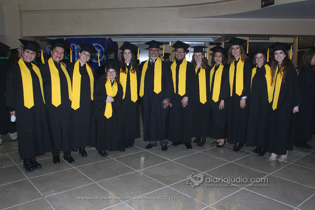 Graduación Universidad Hebraíca México 2022 (1)