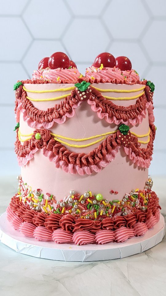 Cake by Miriam Schultz