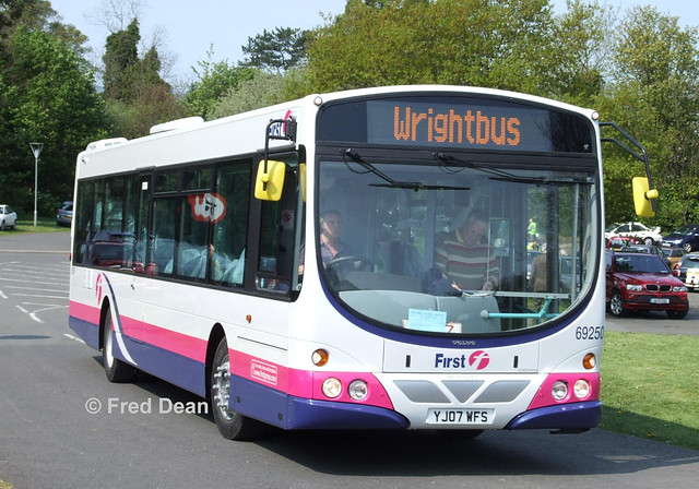 FirstGroup 69250 (YJ07 WFS).
