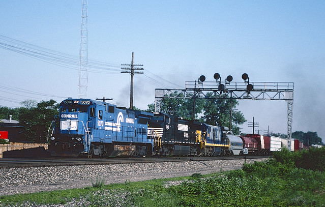 CR 5070 east in Elkhart, Indiana on May 30, 1999.