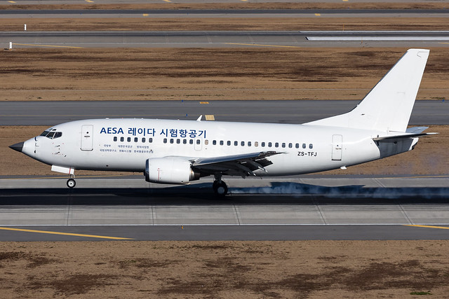 Paramount Aerospace Systems Boeing 737-55S (ZS-TFJ)
