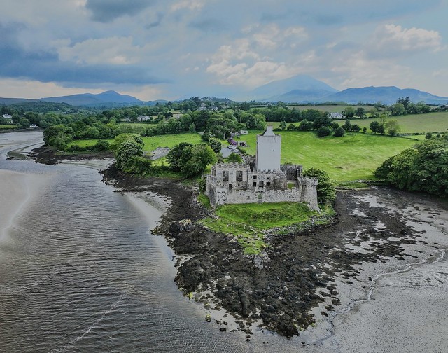 Doe Castle (Caisleán na dTuath) Donegal. ☘️