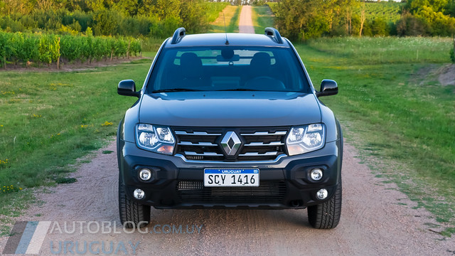 Contacto Renault Oroch Intens Outsider 1.3 TCe M/T 4WD