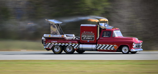 Hot Streak II - Jet Truck traveling >300 mph