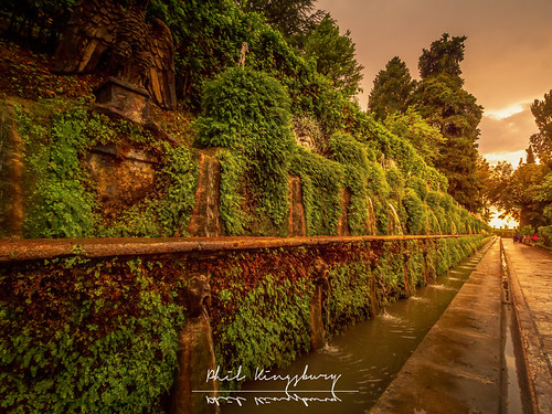 Villa D'Este Fountains, Tivoli, Latium, Italy by Phil Kingsbury - Thanks for over 4.25 million view, Olympus EP-3
Olympus M.9-18mm
f/20 - 1/30 sec - 9 mm - ISO 1600olympus ep3 microfourthirds flickr me
