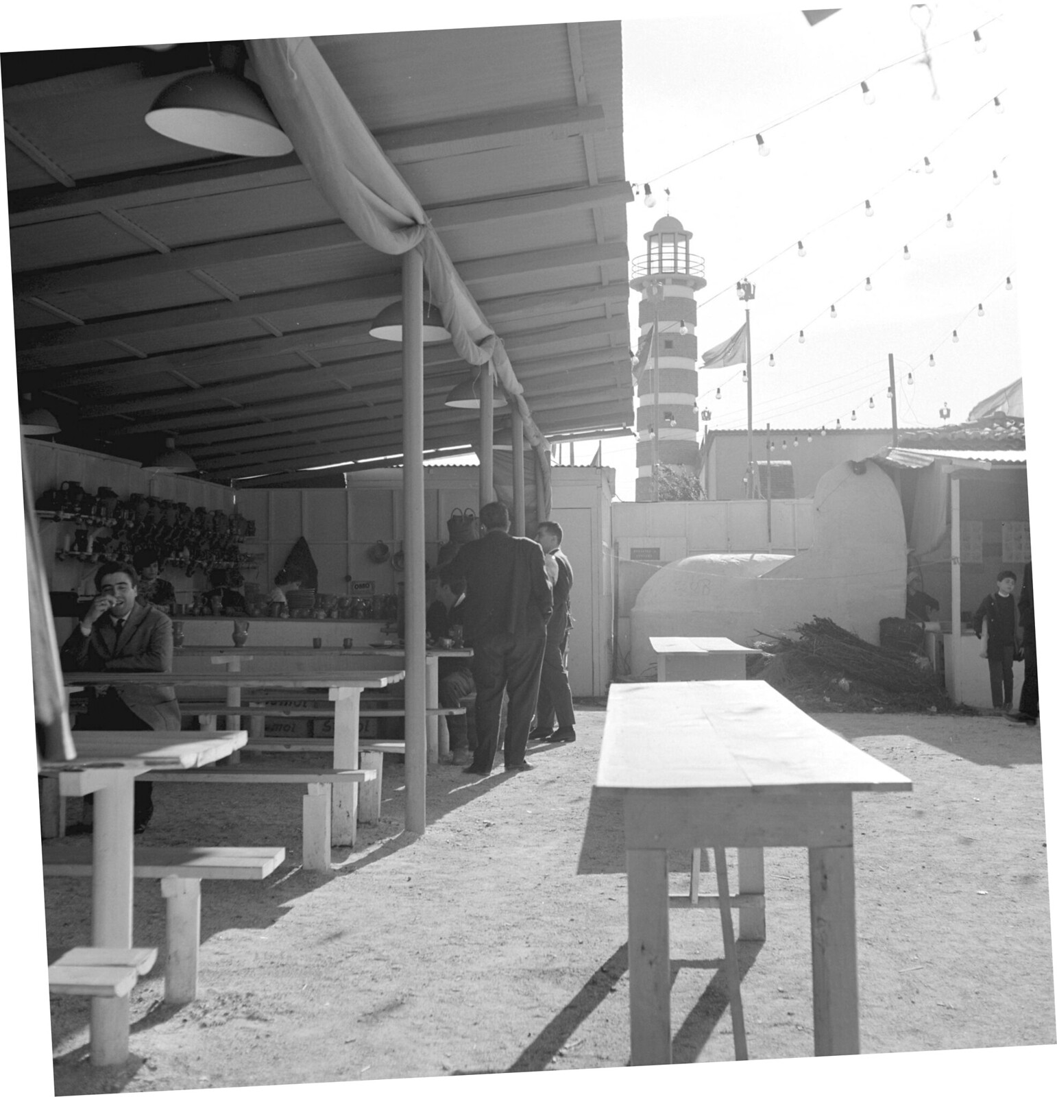 Mercado de Abril, Belém (A. Pastor, 1960-69, ART000105)