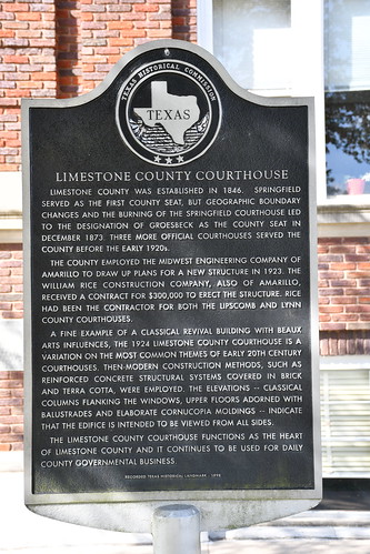 historiccourthouse countycourthouse limestonecountycourthouse classicalrevivalstyle groesbeck limestonecounty texas recordedtexashistoriclandmark rthl