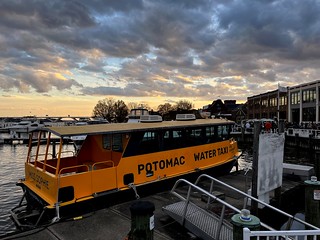 Potomac Water Taxi - Alexandria, VA