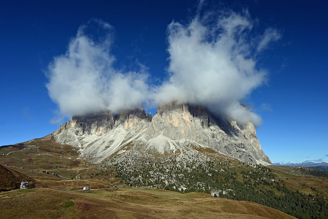 Dolomiten - South-Tyrol / Lang- und Plattkofel in Wolken