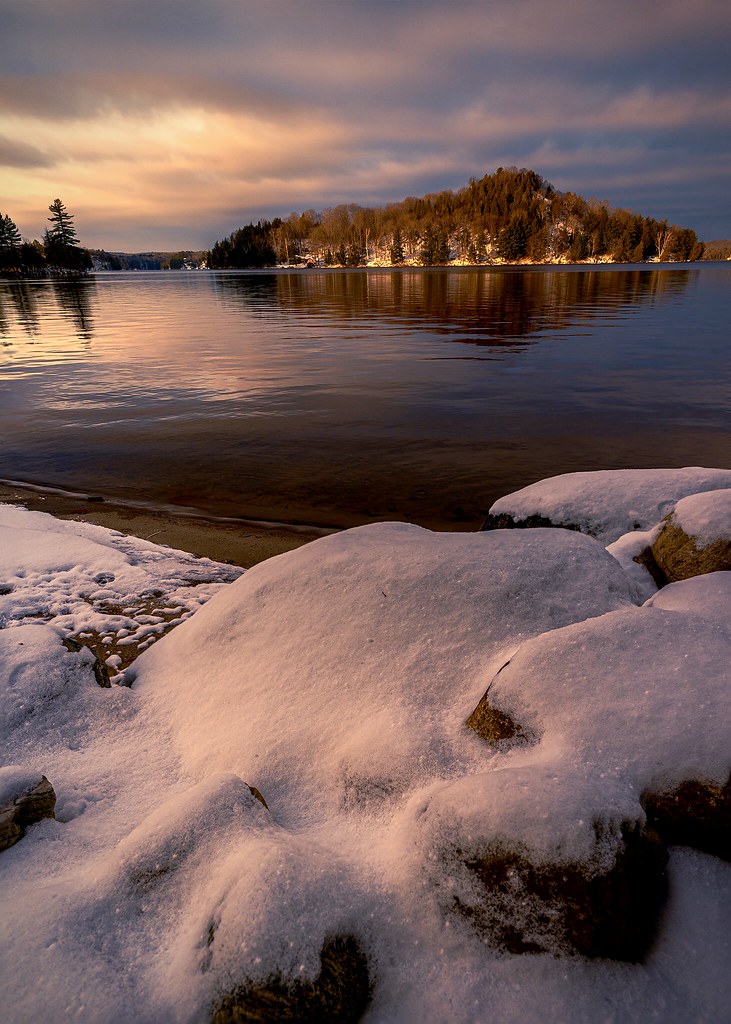 Lake Vernon sunrise.