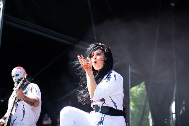 lacuna-coil-good-things-festival-melbourne-2022-everyday-metal-support-local-heavy-metal--14