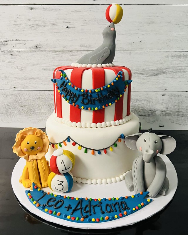 Cake by Moneta Moments Bakery